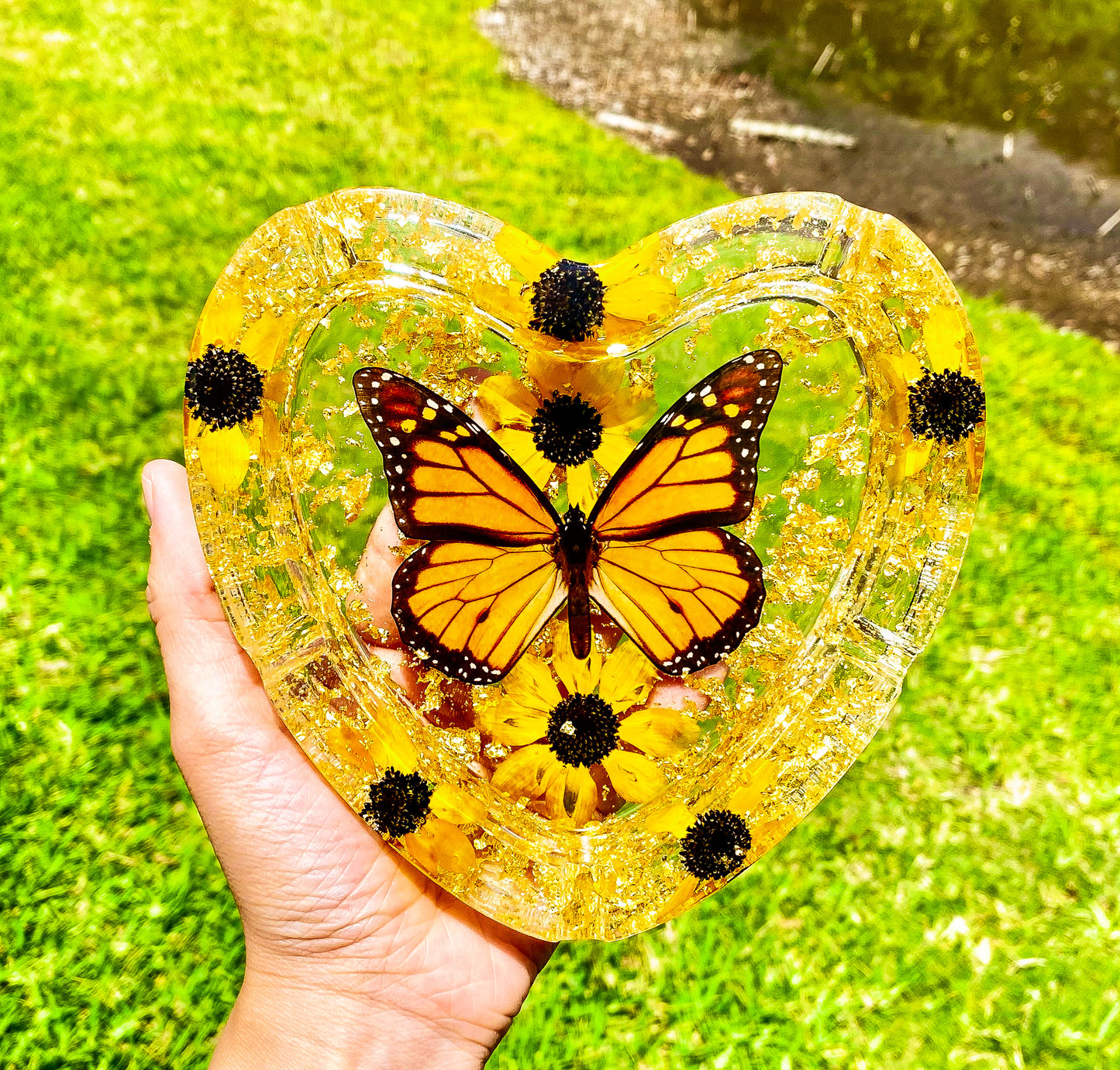 Black-eyed Susan Monarch Ashtray