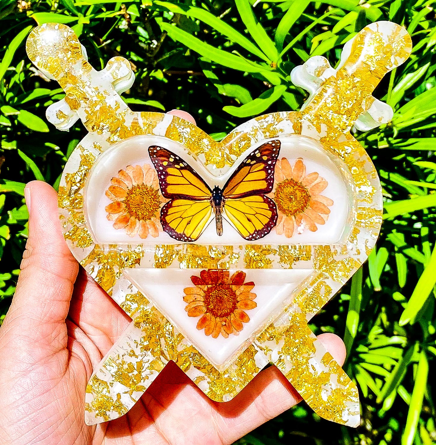 Milky Monarch Dagger Heart Shelf